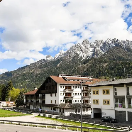 Holiday home Rosengarten